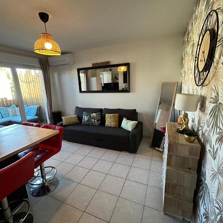 Joli T2/ Tram/ Clim/ Parking/ Wifi/ Piscine Apartment Montpellier Luaran gambar