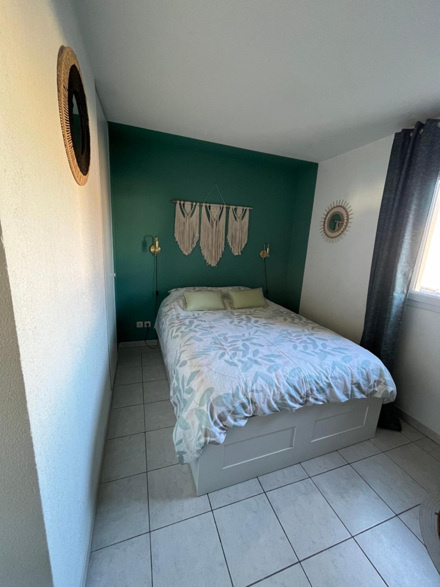 Joli T2/ Tram/ Clim/ Parking/ Wifi/ Piscine Apartment Montpellier Luaran gambar