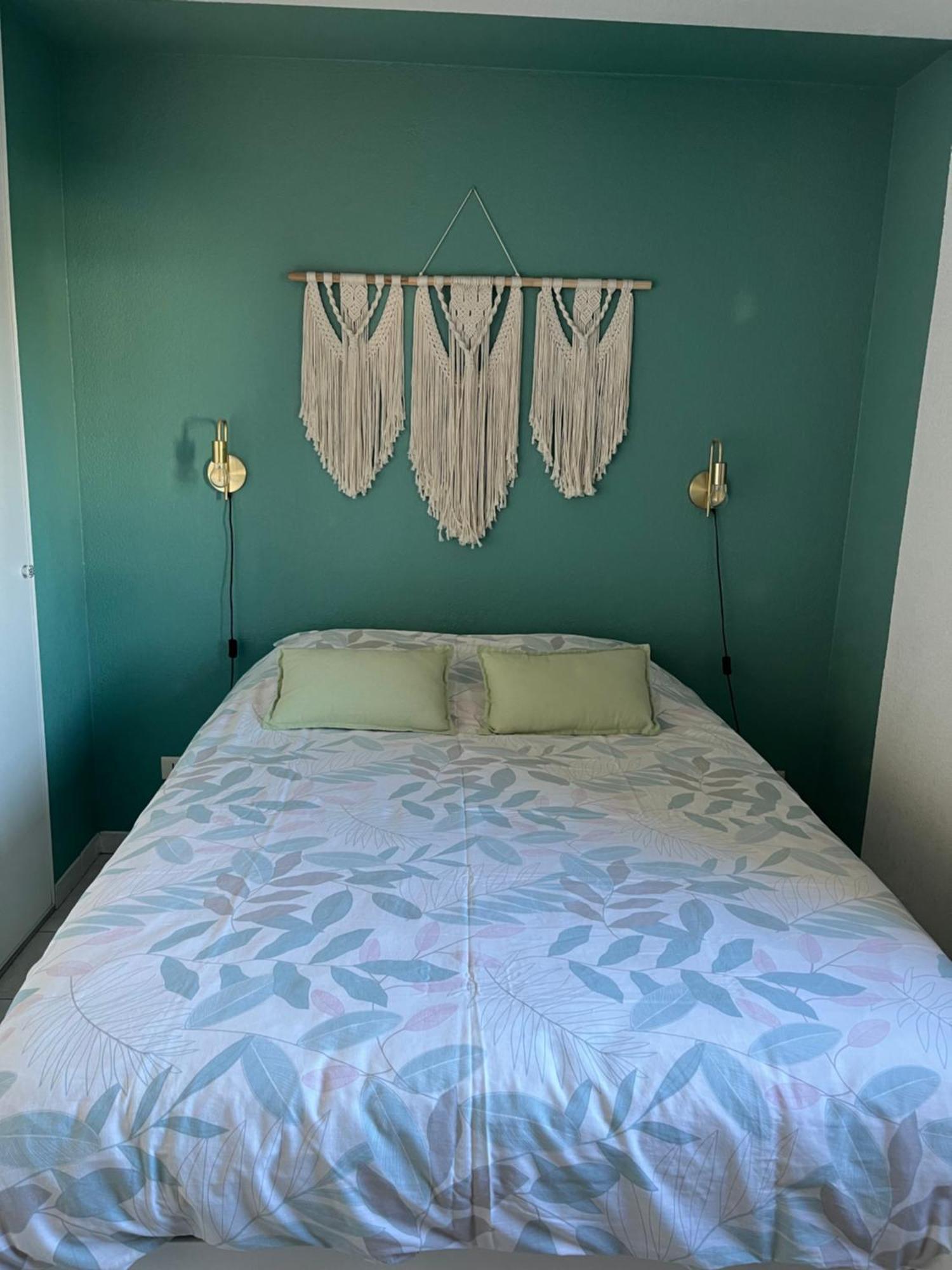 Joli T2/ Tram/ Clim/ Parking/ Wifi/ Piscine Apartment Montpellier Luaran gambar