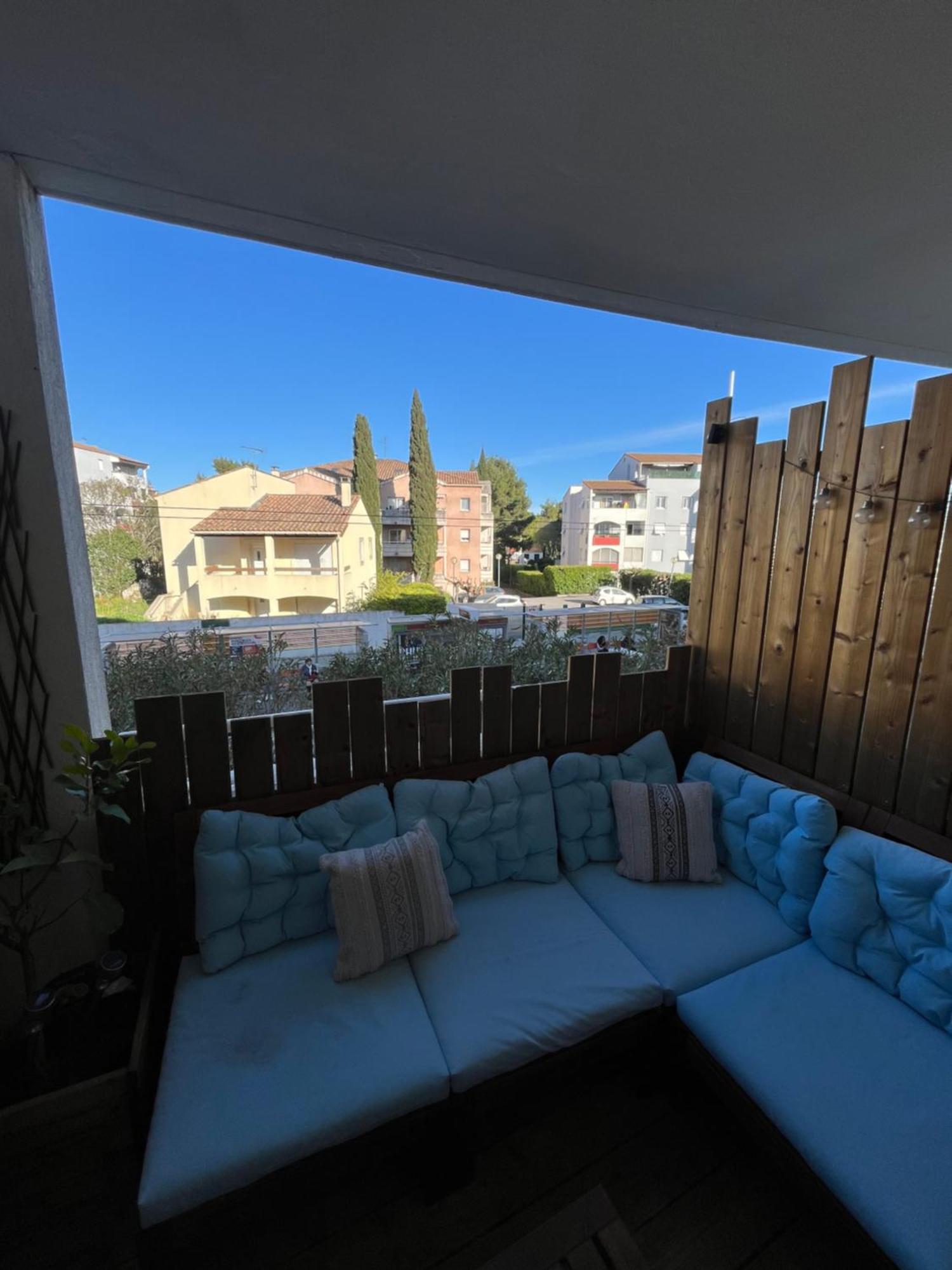 Joli T2/ Tram/ Clim/ Parking/ Wifi/ Piscine Apartment Montpellier Luaran gambar
